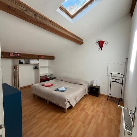 Muret T2 Etage 外观 照片