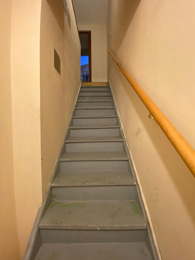 Muret T2 Etage 外观 照片